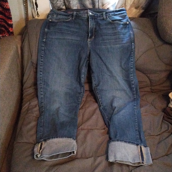 NYDJ Women's Loena Boyfriend Jeans. Size 14W - Picture 3 of 8